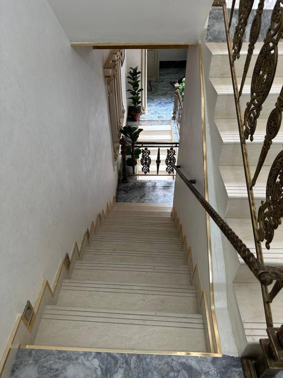 בוקורו Silver Terrace מראה חיצוני תמונה