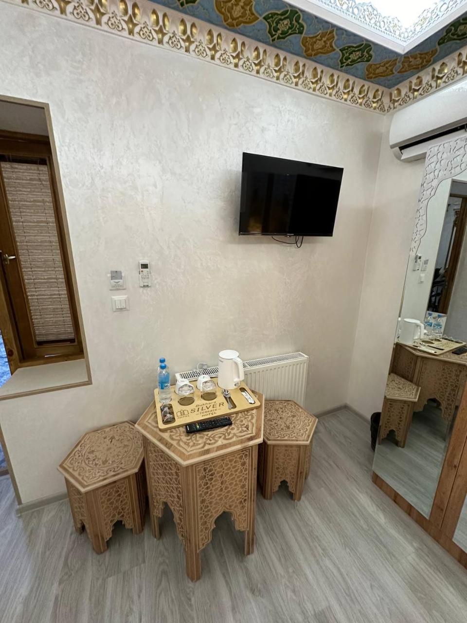 בוקורו Silver Terrace מראה חיצוני תמונה